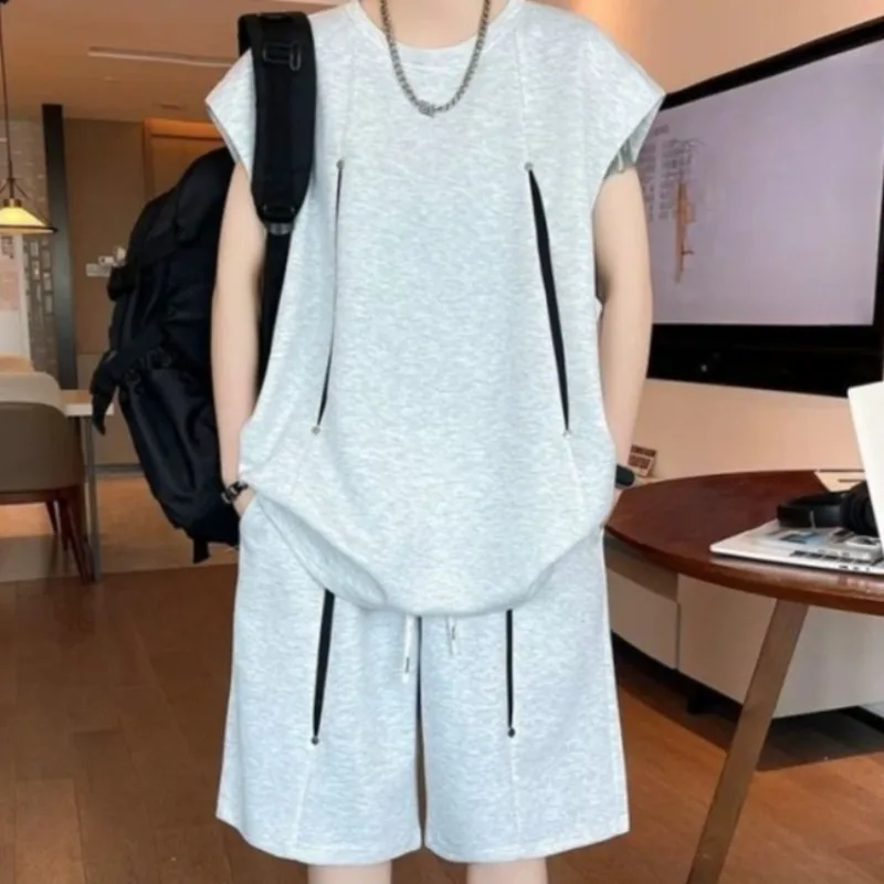 طقم صيفي خفيف الوزن للشباب وال - مراجعة Outdoor Sports Outfit وسعره
