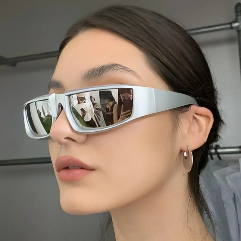 نظارات واقية شعبية بتصميم Y2k  - مراجعة Outdoor Sport Gear وسعره