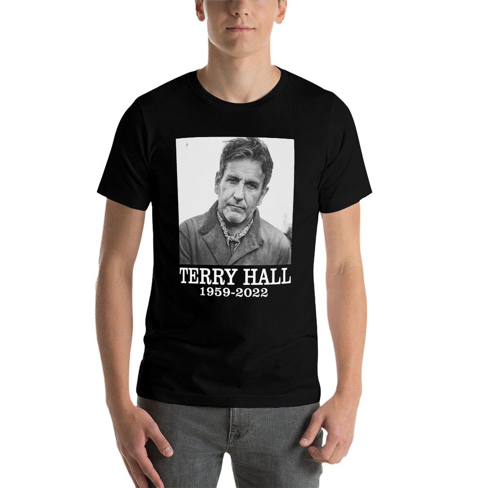 تي شيرت RIP TERRY HALL 1959-20 - مراجعة Outdoor Sports Hall وسعره